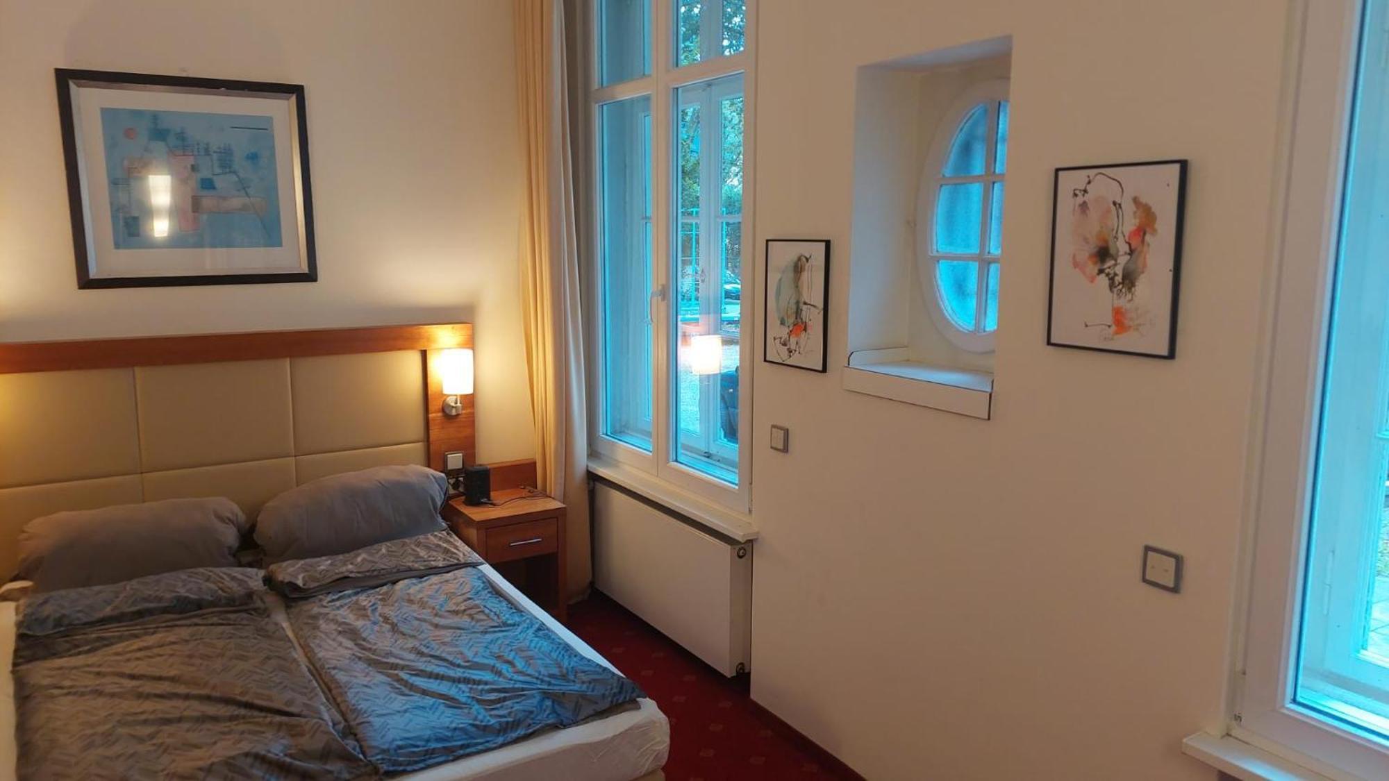 Die Villa, Zimmer 17, Dz Leverkusen Buitenkant foto
